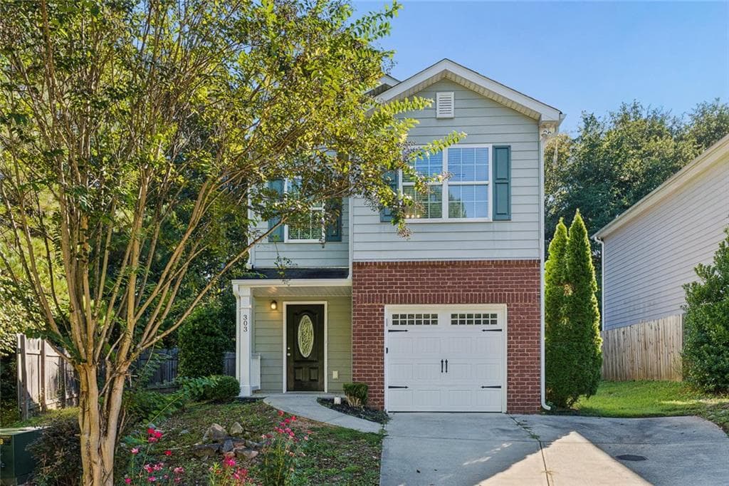 3 bedroom, 3 bathroom, 1,640 sq ft single family residence for sale at 303 Village Chase, Woodstock, GA 30188 — photo 4