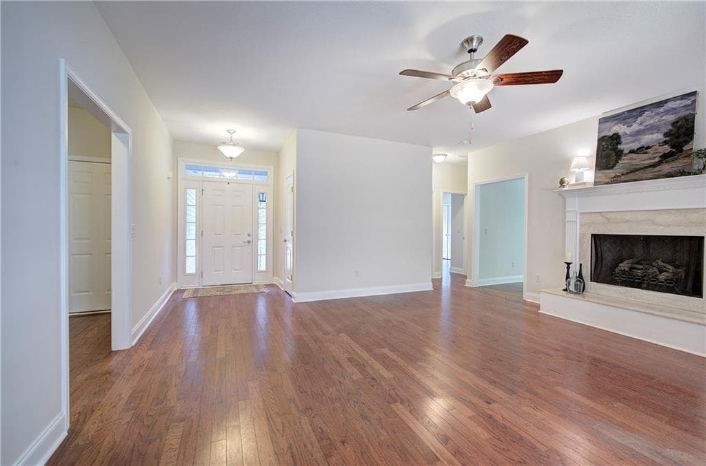 3 bedroom, 2 bathroom, 1,838 sq ft single family residence for sale at 15 Willow Wood Lane, Cartersville, GA 30120 — photo 6