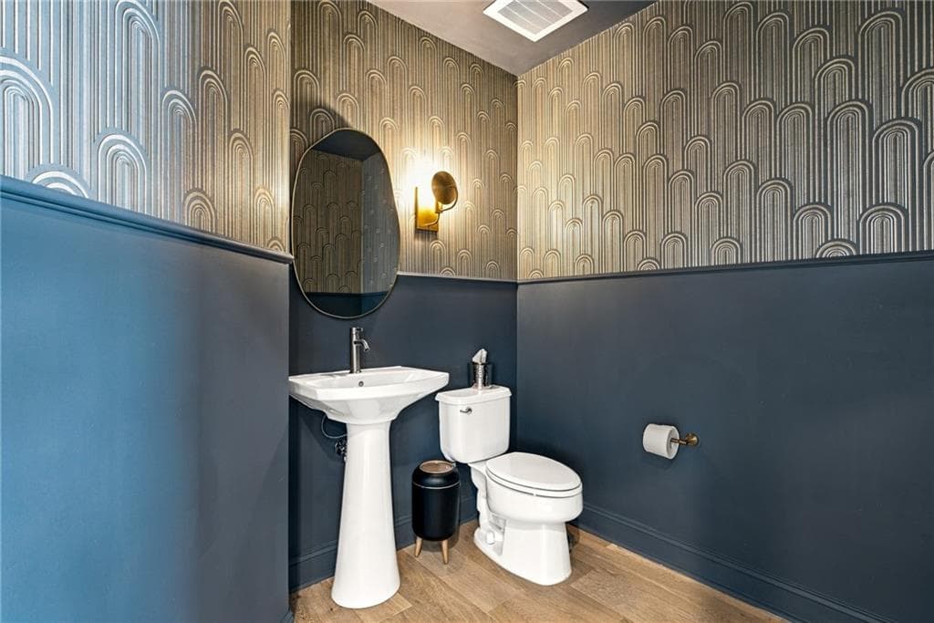 2 bedroom, 3 bathroom, 1,535 sq ft condominium for sale at 270 17th Street 901, Atlanta, GA 30363 — photo 4