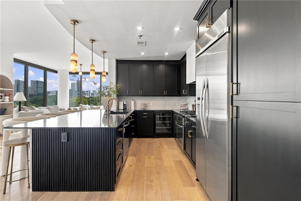 2 bedroom, 3 bathroom, 1,535 sq ft condominium for sale at 270 17th Street 901, Atlanta, GA 30363 — photo 6