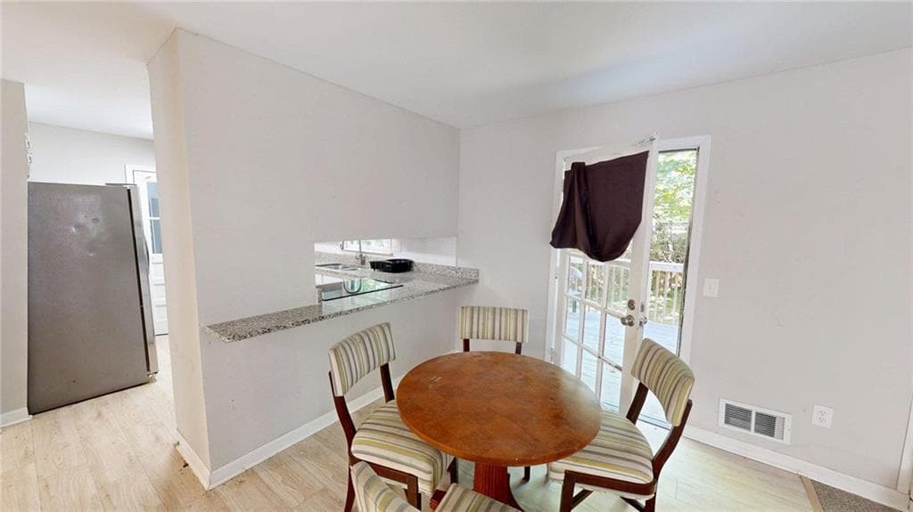 5 bedroom, 3 bathroom, 1,920 sq ft single family residence for sale at 1711 E Kellogg Circle, Douglasville, GA 30134 — photo 10