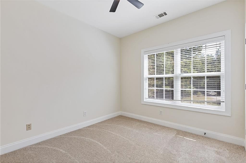 4 bedroom, 3 bathroom, 1,827 sq ft single family residence for sale at 7661 Bremont Court, Douglasville, GA 30135 — photo 7