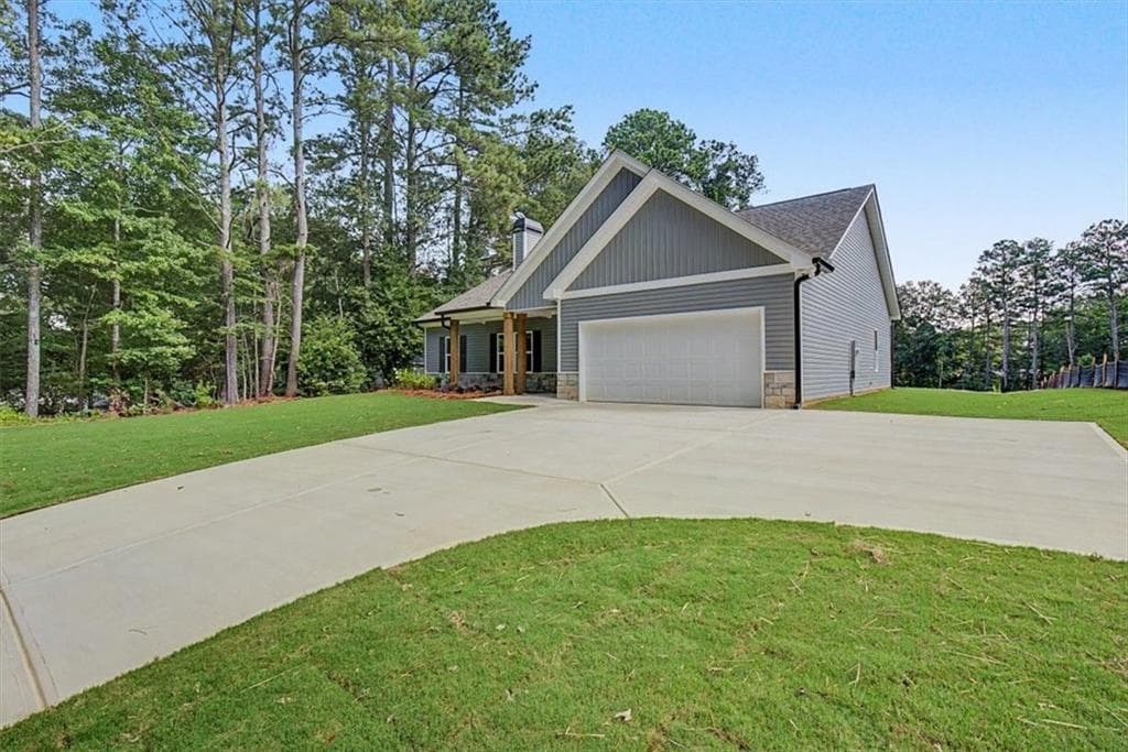 3 bedroom, 2 bathroom, 1,460 sq ft single family residence for sale at 193 Cole Lake Road, Dallas, GA 30157 — photo 2