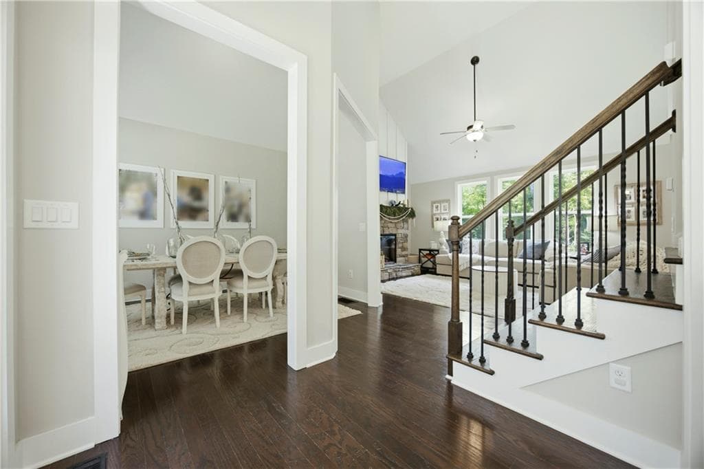 5 bedroom, 4 bathroom, 3,252 sq ft single family residence for sale at 25 Griffin Mill Drive, Cartersville, GA 30120 — photo 2