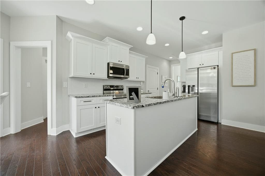 5 bedroom, 4 bathroom, 3,252 sq ft single family residence for sale at 25 Griffin Mill Drive, Cartersville, GA 30120 — photo 8