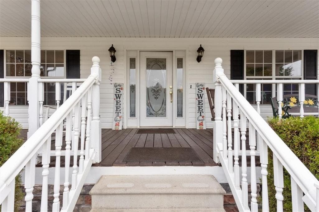 3 bedroom, 2 bathroom, 2,688 sq ft single family residence for sale at 871 Robinson Road, Chatsworth, GA 30705 — photo 9