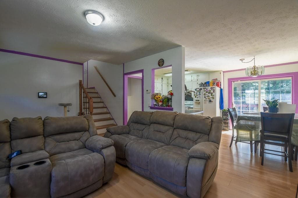 4 bedroom, 2 bathroom, 1,494 sq ft single family residence for sale at 1331 Sunsweet Drive, Lawrenceville, GA 30043 — photo 6