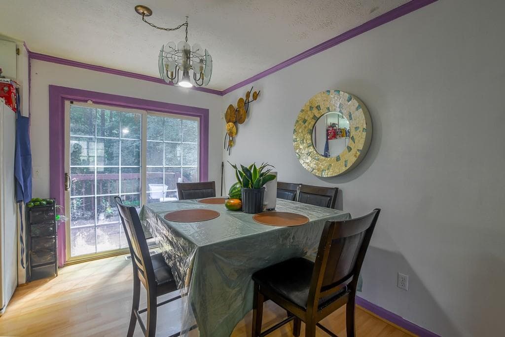 4 bedroom, 2 bathroom, 1,494 sq ft single family residence for sale at 1331 Sunsweet Drive, Lawrenceville, GA 30043 — photo 9
