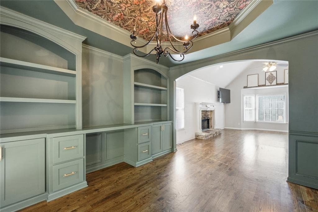3 bedroom, 3 bathroom, 4,496 sq ft single family residence for sale at 2041 Castlemaine Circle, Woodstock, GA 30189 — photo 8