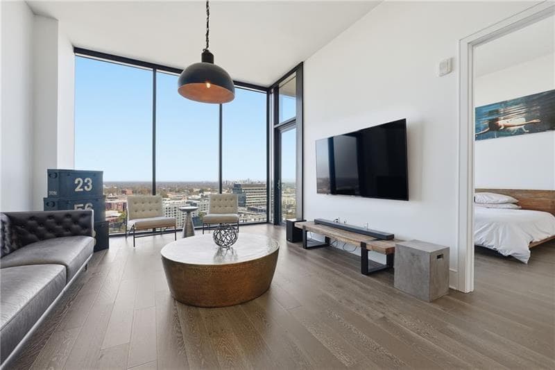 1 bedroom, 1 bathroom, 949 sq ft condominium for sale at 788 W Marietta Street 1806, Atlanta, GA 30318 — photo 9