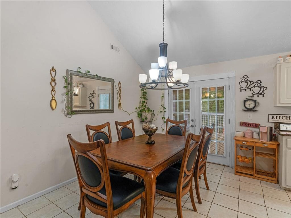 5 bedroom, 2 bathroom, 1,912 sq ft single family residence for sale at 100 Sable Circle, Covington, GA 30016 — photo 9