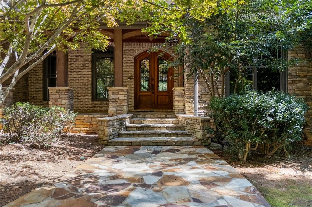 4 bedroom, 6 bathroom, 7,448 sq ft single family residence for sale at 536 St Ives Walk, Monroe, GA 30655 — photo 7
