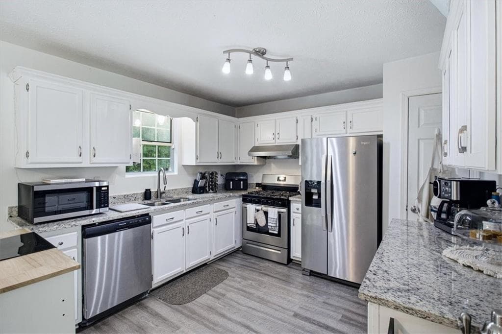 4 bedroom, 3 bathroom, 1,948 sq ft single family residence for sale at 188 Pilgrim Lane, Powder Springs, GA 30127 — photo 10