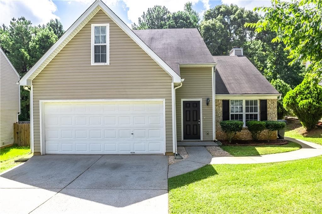 3 bedroom, 2 bathroom, 1,681 sq ft single family residence for rent at 2997 Sentinel Parkway, Lawrenceville, GA 30043 for $2,150 a month