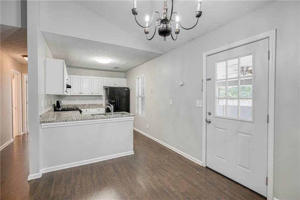 3 bedroom, 2 bathroom, 1,681 sq ft single family residence for rent at 2997 Sentinel Parkway, Lawrenceville, GA 30043 for $2,150 a month — photo 10