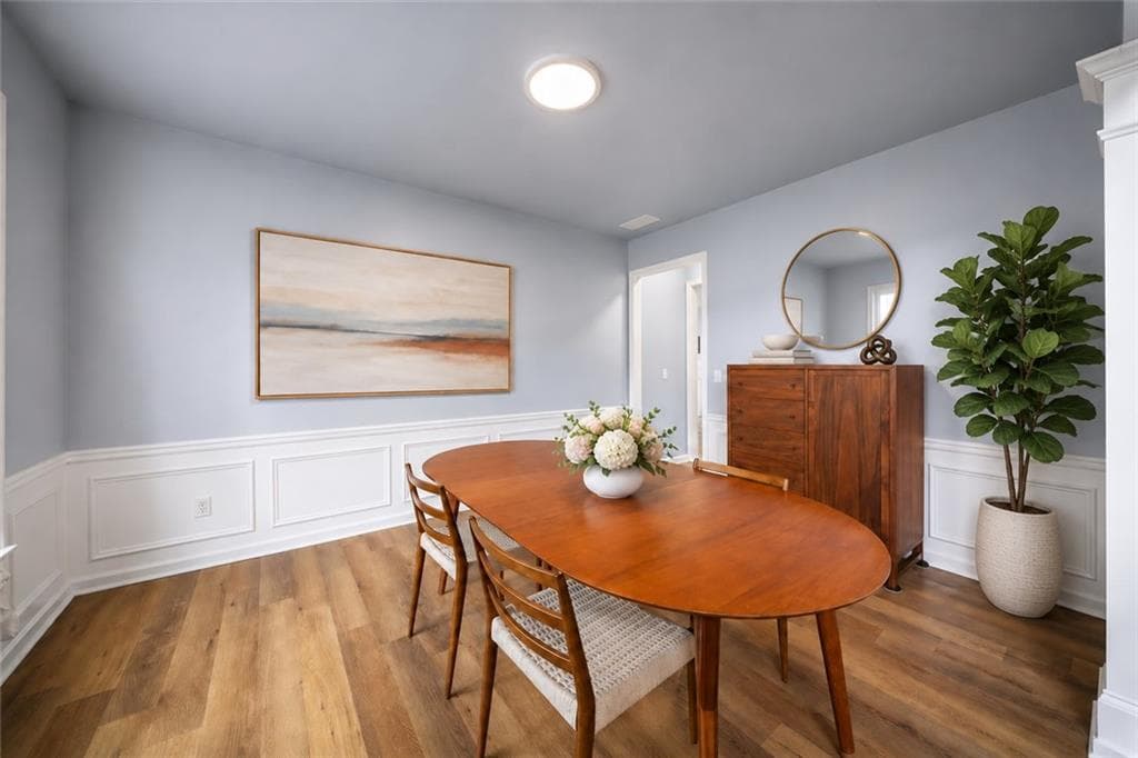 4 bedroom, 3 bathroom, 2,516 sq ft single family residence for sale at 3138 NW Elmendorf Drive, Kennesaw, GA 30144 — photo 7