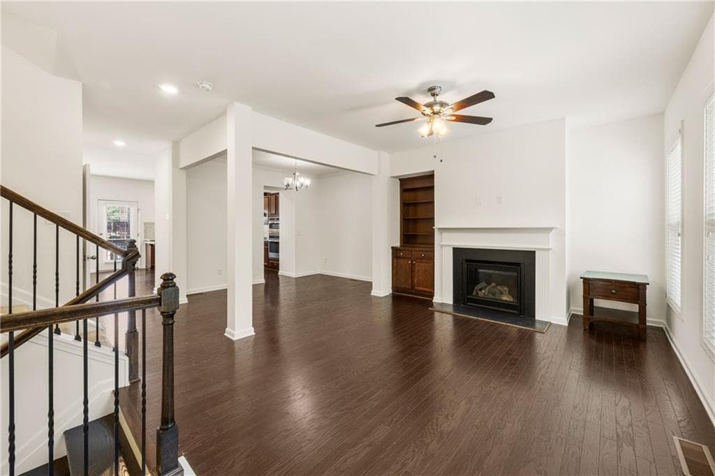 3 bedroom, 4 bathroom, 2,304 sq ft townhouse for sale at 849 Ivy Vine Place, Milton, GA 30004 — photo 6
