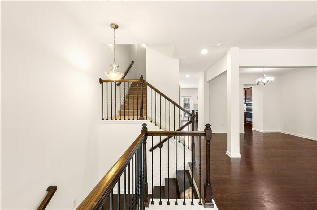 3 bedroom, 4 bathroom, 2,304 sq ft townhouse for sale at 849 Ivy Vine Place, Milton, GA 30004 — photo 7
