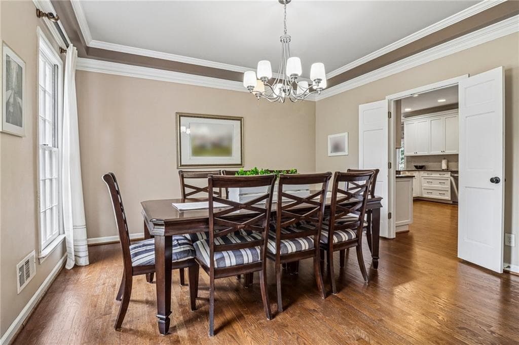 4 bedroom, 5 bathroom, 4,313 sq ft single family residence for sale at 415 Holly Stream Trail, Roswell, GA 30075 — photo 3