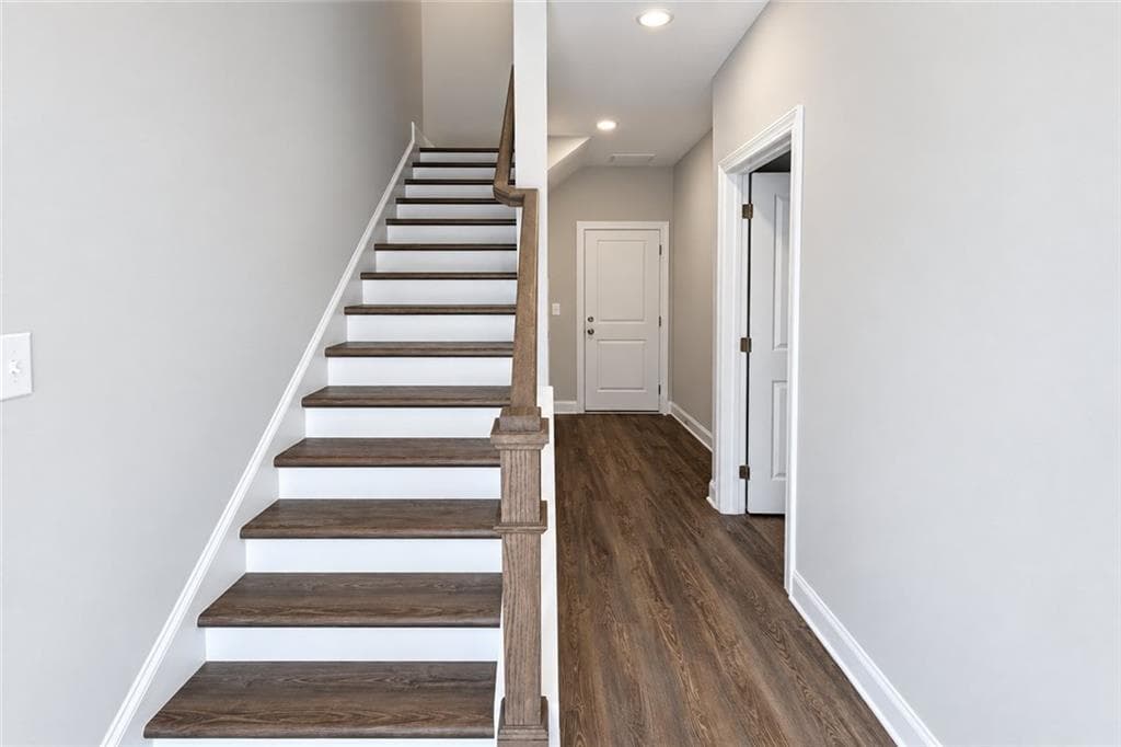 3 bedroom, 4 bathroom, 2,550 sq ft townhouse for rent at 1375 Walking Way, Atlanta, GA 30316 for $3,150 a month — photo 3