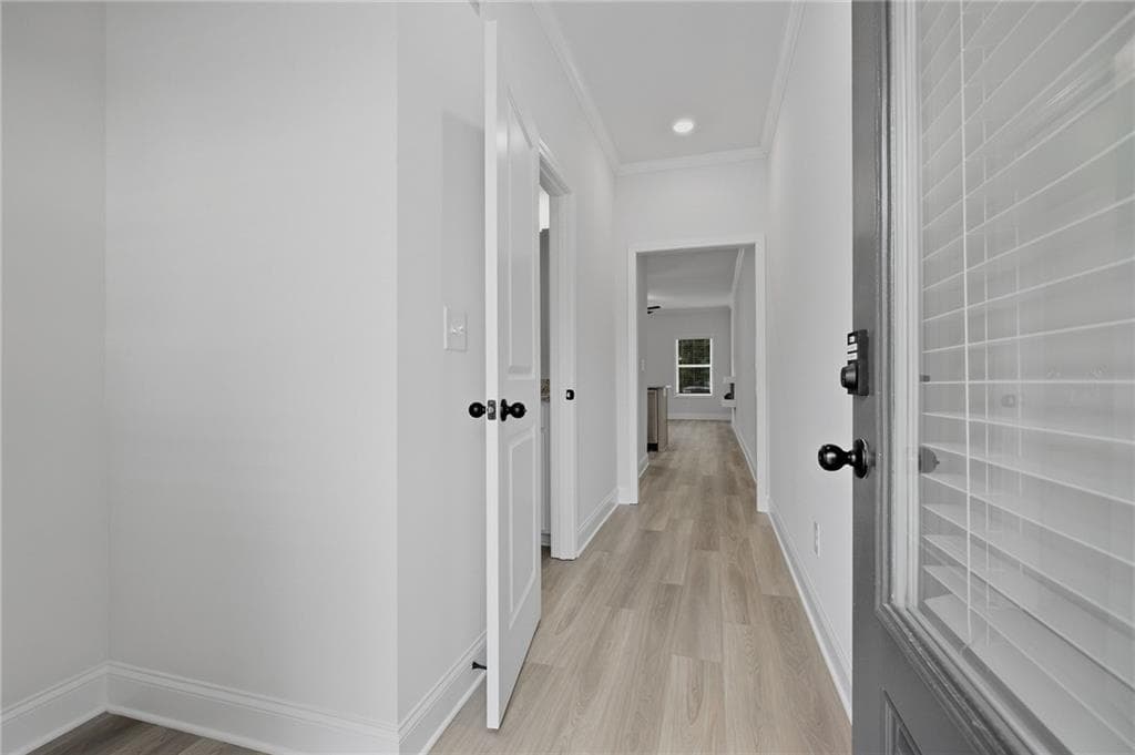 3 bedroom, 3 bathroom, 1,585 sq ft townhouse for sale at 13 Sparks Way, Austell, GA 30106 — photo 5