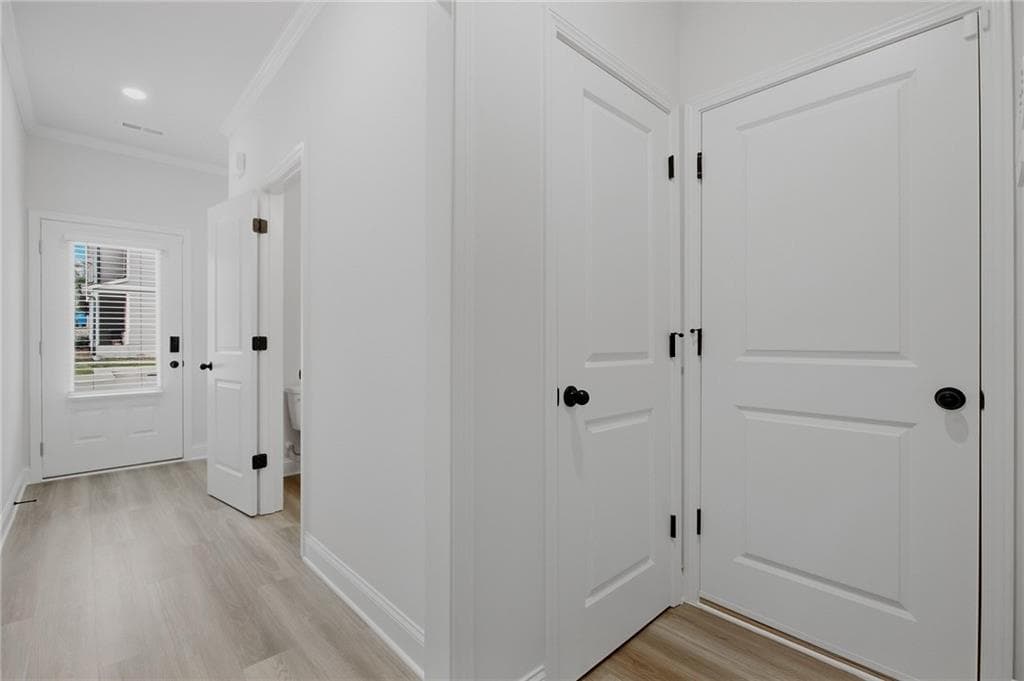 3 bedroom, 3 bathroom, 1,585 sq ft townhouse for sale at 13 Sparks Way, Austell, GA 30106 — photo 8