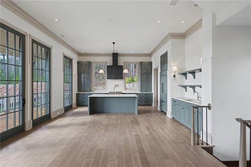 4 bedroom, 5 bathroom, 3,333 sq ft single family residence for sale at 90 Cove View Lane, Clarkesville, GA 30523 — photo 9