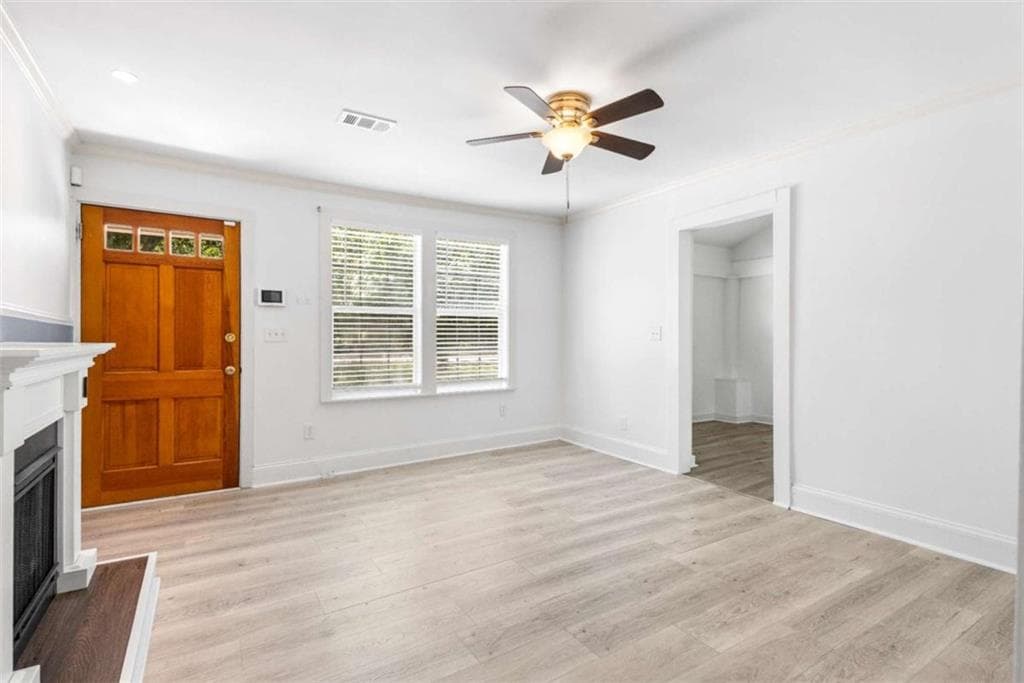 3 bedroom, 2 bathroom, 1,302 sq ft single family residence for sale at 4348 Midway Road, Douglasville, GA 30134 — photo 3