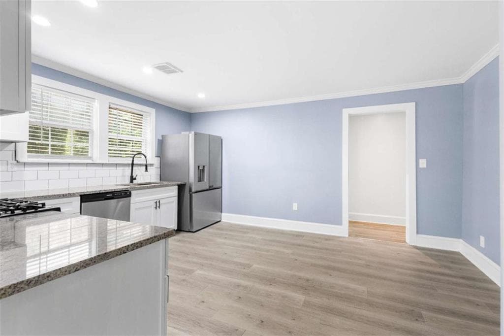 3 bedroom, 2 bathroom, 1,302 sq ft single family residence for sale at 4348 Midway Road, Douglasville, GA 30134 — photo 10
