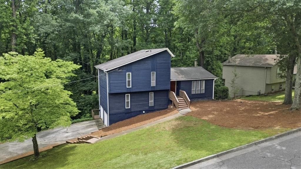 4 bedroom, 3 bathroom, 1,880 sq ft single family residence for sale at 5005 Green Forest Parkway, Smyrna, GA 30082 — photo 10