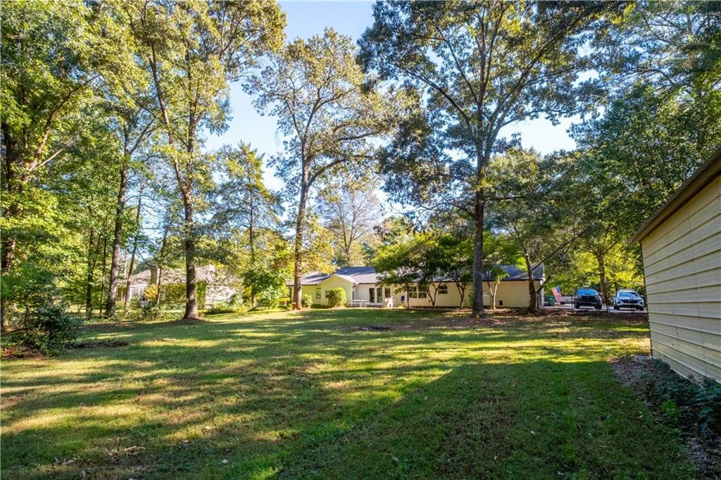 3 bedroom, 2 bathroom, 2,054 sq ft single family residence for sale at 166 Azalea Farms Road, Social Circle, GA 30025 — photo 10