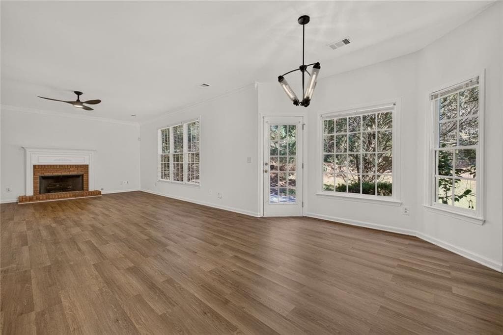 4 bedroom, 4 bathroom, 3,068 sq ft single family residence for sale at 4935 Tidewater Way, Alpharetta, GA 30005 — photo 5