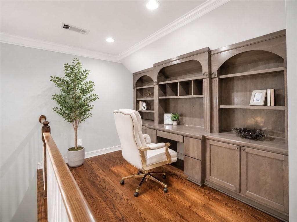 4 bedroom, 4 bathroom, 2,929 sq ft townhouse for sale at 7255 Village Creek Trace, Atlanta, GA 30328 — photo 10