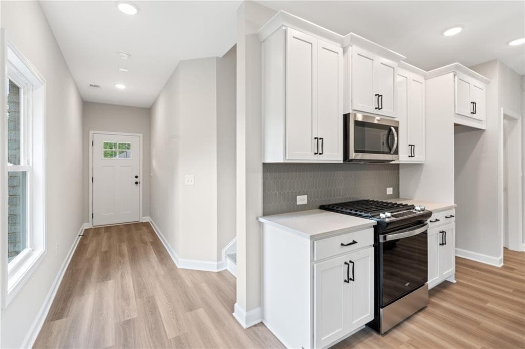 3 bedroom, 3 bathroom, 1,805 sq ft townhouse for sale at 4671 Larkfield Way 18, Powder Springs, GA 30127