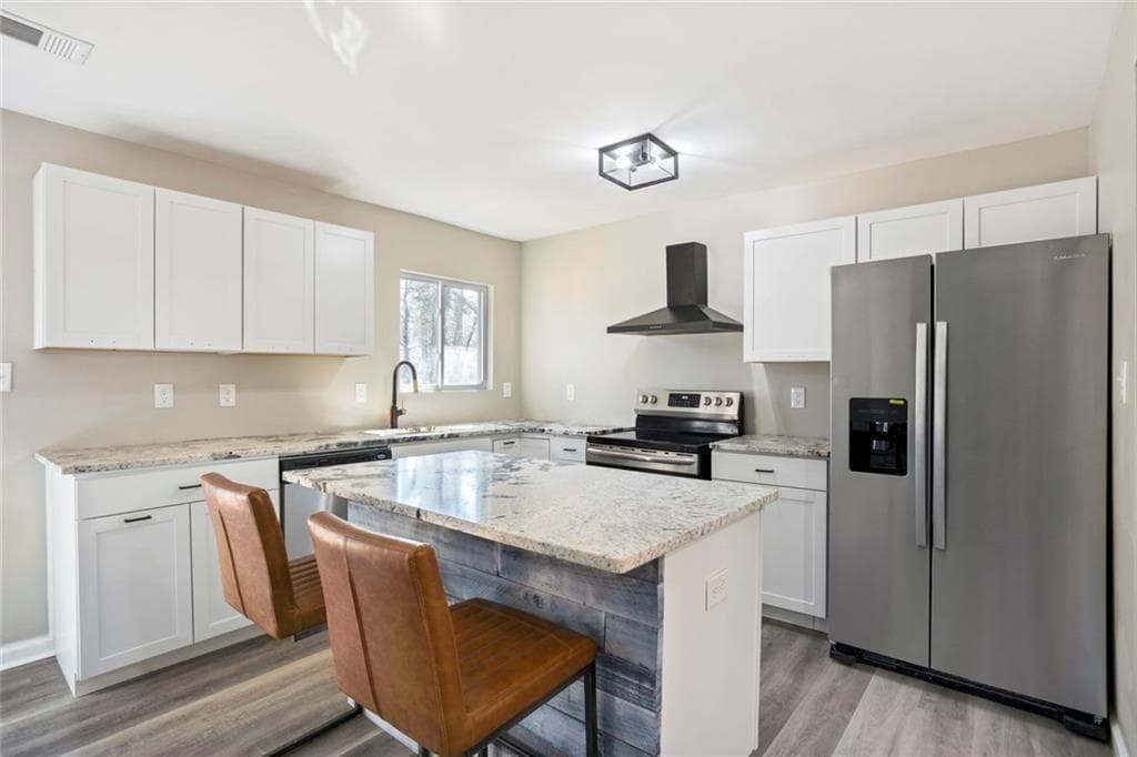 5 bedroom, 3 bathroom, 2,362 sq ft single family residence for sale at 2360 S Hairston Road, Decatur, GA 30035 — photo 7