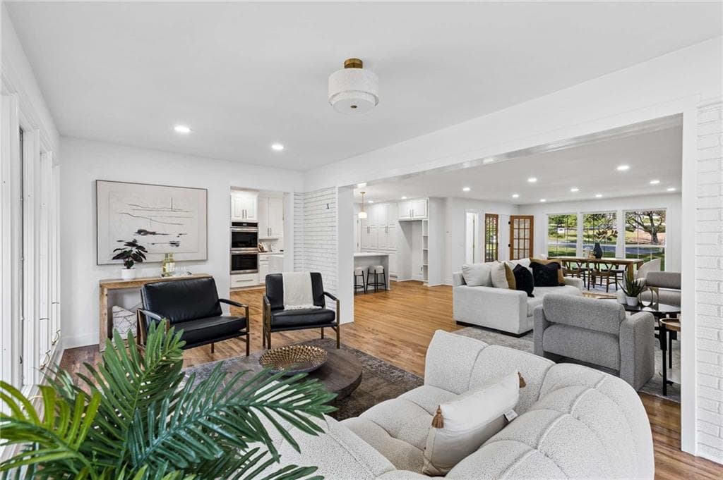 5 bedroom, 5 bathroom, 3,542 sq ft single family residence for sale at 1896 Fisher Trail, Atlanta, GA 30345 — photo 8