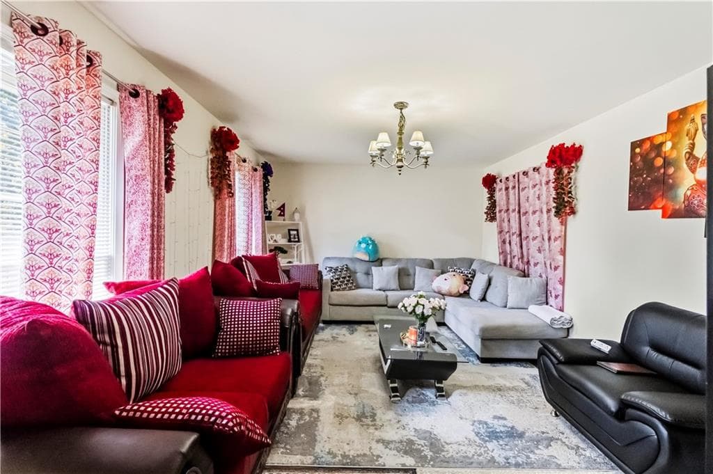 4 bedroom, 3 bathroom, 2,043 sq ft single family residence for sale at 4532 King Lear Drive, Stone Mountain, GA 30083 — photo 6