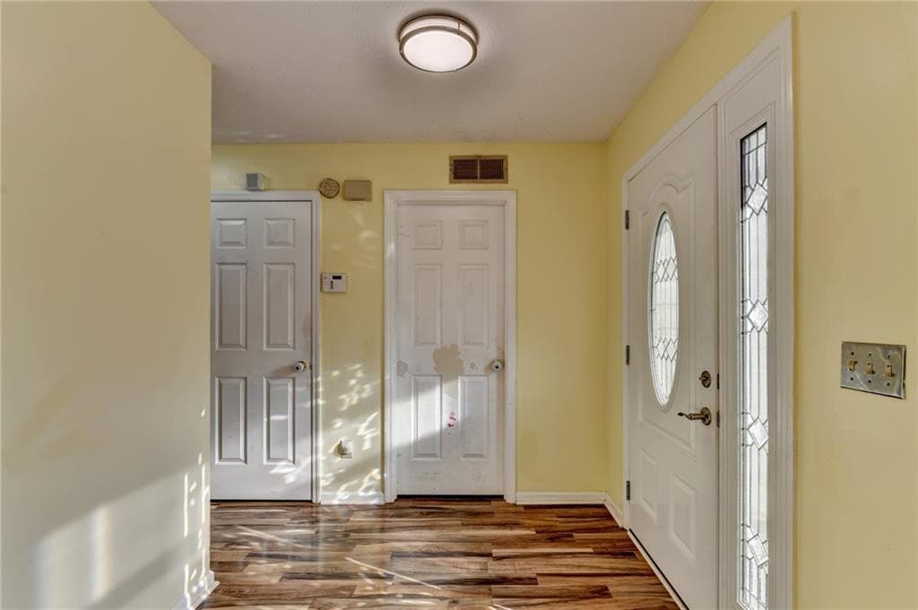 4 bedroom, 4 bathroom, 2,204 sq ft single family residence for rent at 2691 Garland Way, Duluth, GA 30096 for $2,600 a month — photo 5