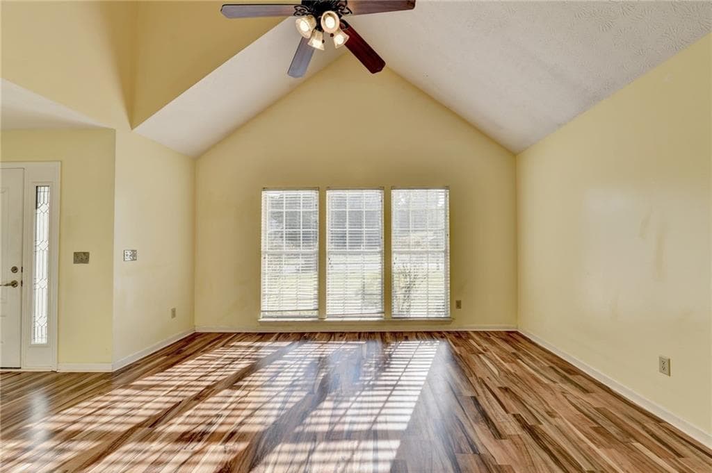 4 bedroom, 4 bathroom, 2,204 sq ft single family residence for rent at 2691 Garland Way, Duluth, GA 30096 for $2,600 a month — photo 8
