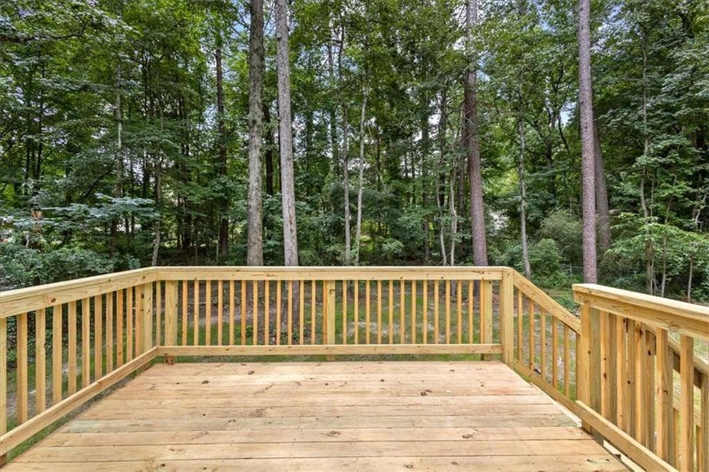 5 bedroom, 3 bathroom, 1,712 sq ft single family residence for sale at 2152 Cedar Creek Lane, Lithia Springs, GA 30122 — photo 10