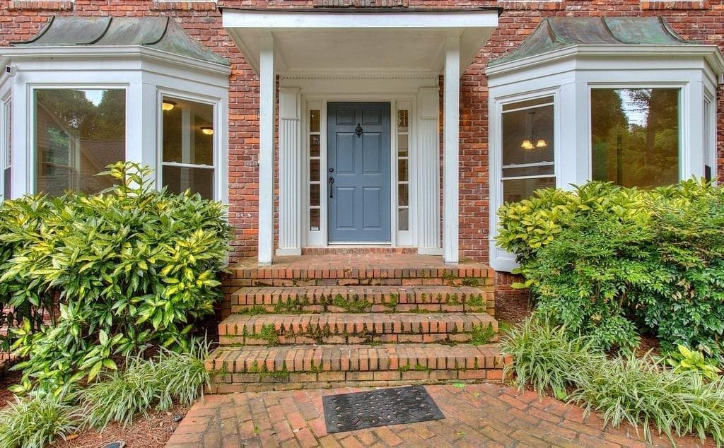 5 bedroom, 6 bathroom, 4,247 sq ft single family residence for rent at 535 Spindlewick Drive, Atlanta, GA 30350 for $3,800 a month — photo 4