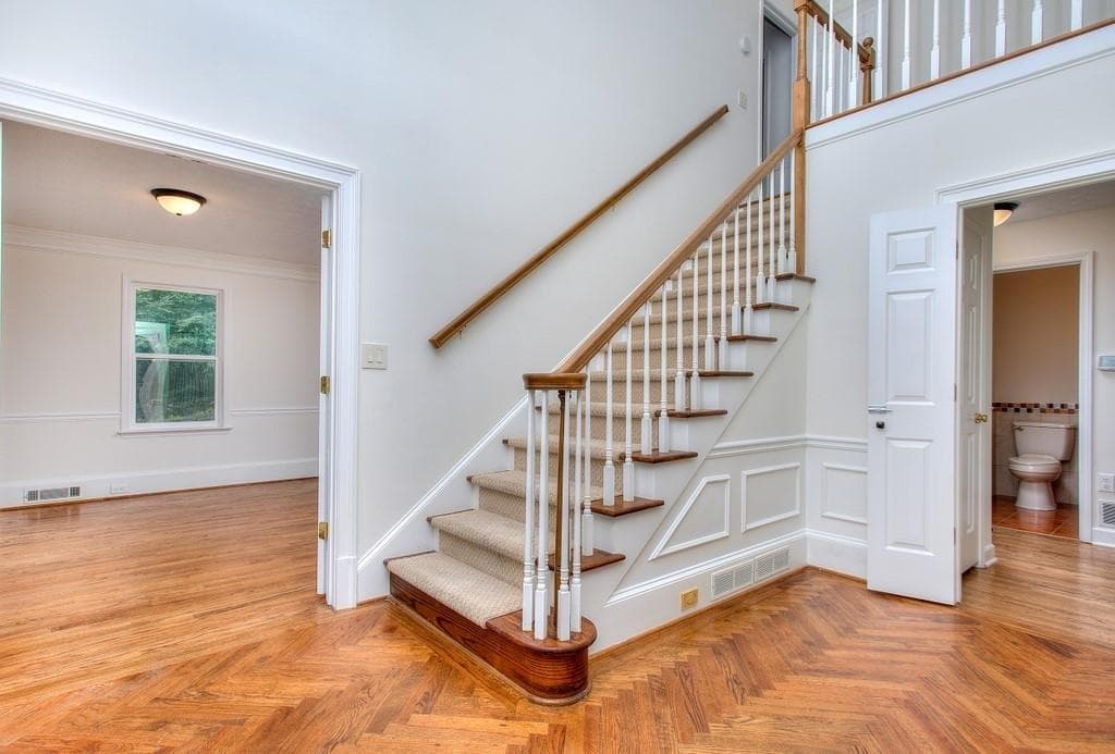 5 bedroom, 6 bathroom, 4,247 sq ft single family residence for rent at 535 Spindlewick Drive, Atlanta, GA 30350 for $3,800 a month — photo 6