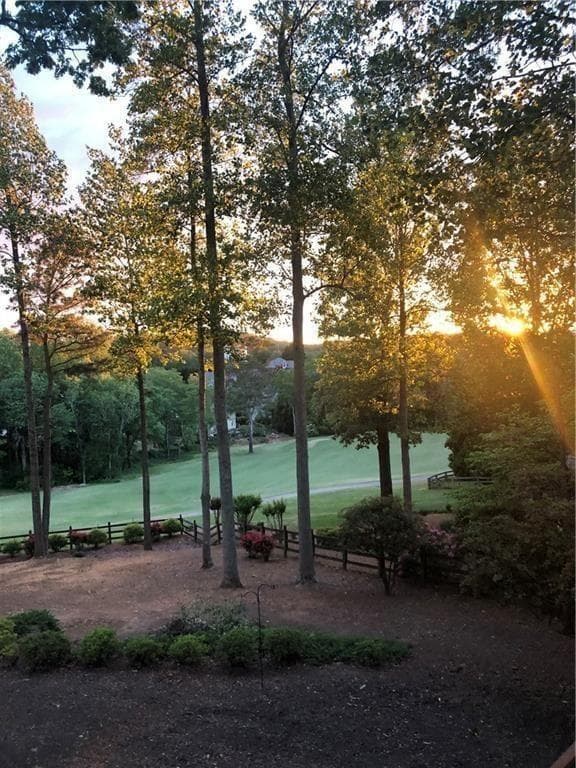 5 bedroom, 5 bathroom, 5,061 sq ft single family residence for sale at 4074 Hickory Fairway Drive, Woodstock, GA 30188 — photo 5