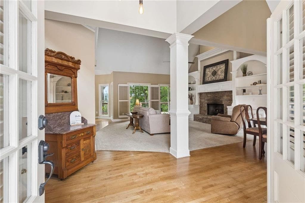 5 bedroom, 5 bathroom, 5,061 sq ft single family residence for sale at 4074 Hickory Fairway Drive, Woodstock, GA 30188 — photo 9