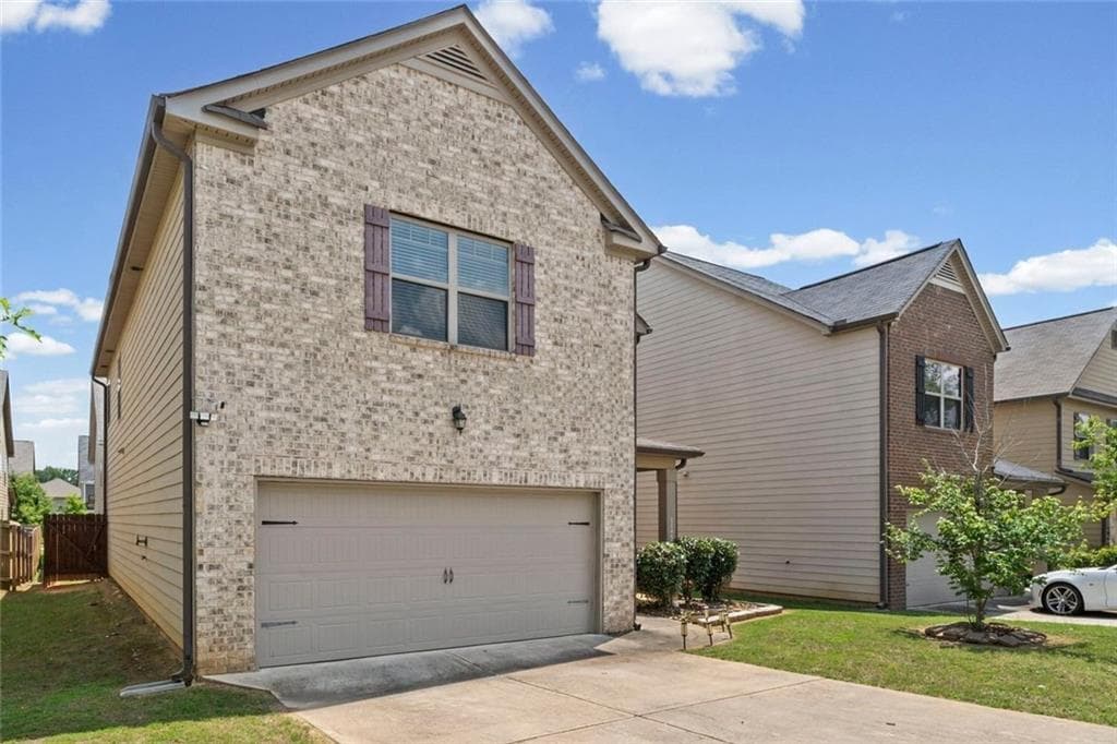 4 bedroom, 3 bathroom, 2,480 sq ft single family residence for sale at 11852 Lovejoy Crossing Boulevard, Hampton, GA 30228 — photo 4