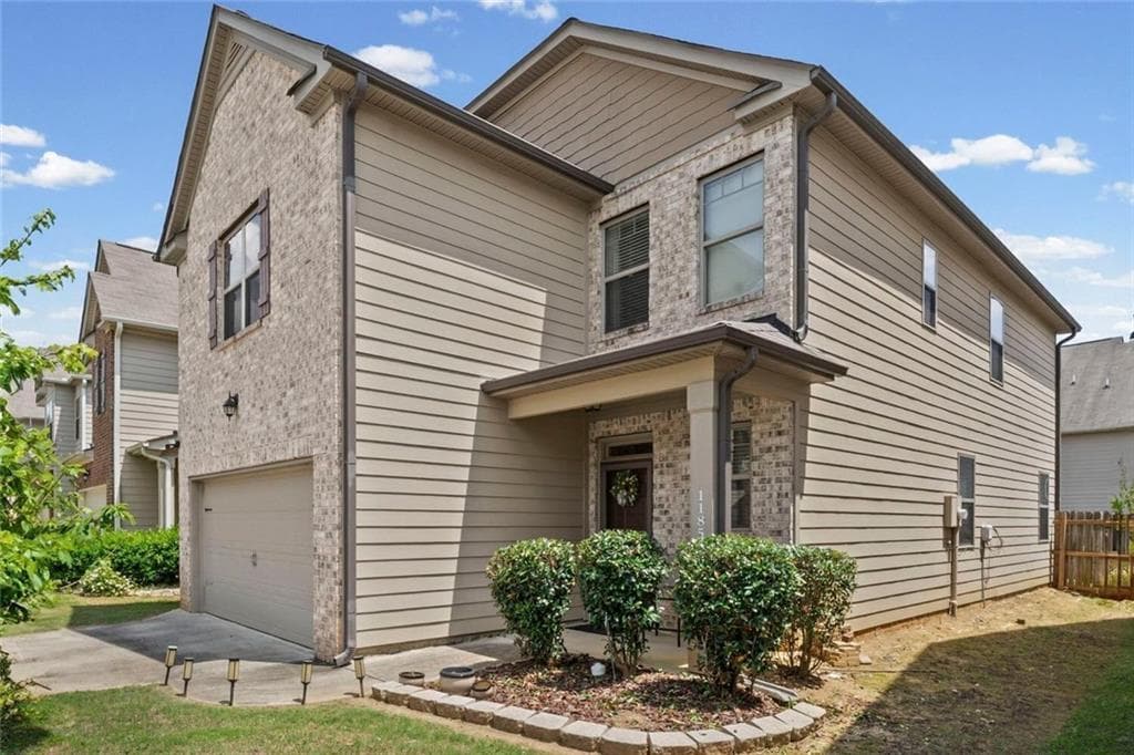 4 bedroom, 3 bathroom, 2,480 sq ft single family residence for sale at 11852 Lovejoy Crossing Boulevard, Hampton, GA 30228 — photo 5