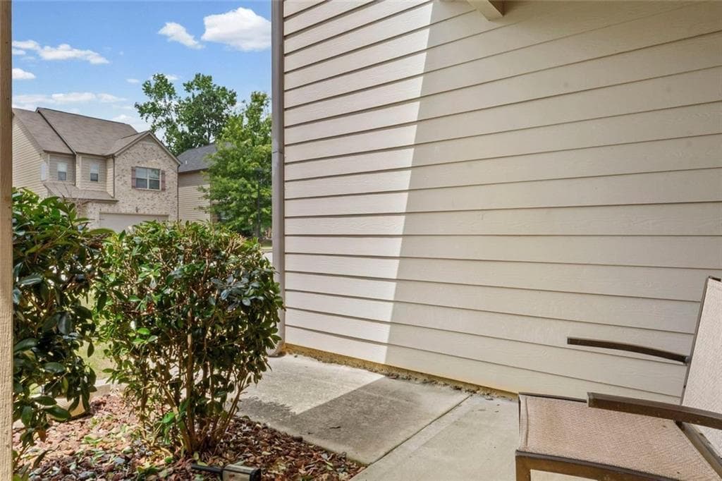 4 bedroom, 3 bathroom, 2,480 sq ft single family residence for sale at 11852 Lovejoy Crossing Boulevard, Hampton, GA 30228 — photo 7