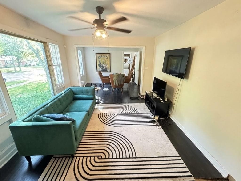 3 bedroom, 2 bathroom, 1,148 sq ft single family residence for sale at 2133 Woodberry Avenue, East Point, GA 30344 — photo 3