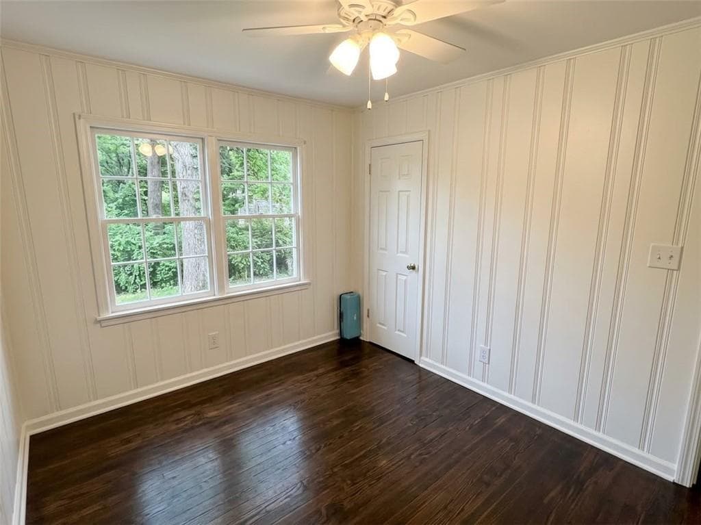 3 bedroom, 2 bathroom, 1,148 sq ft single family residence for sale at 2133 Woodberry Avenue, East Point, GA 30344 — photo 6
