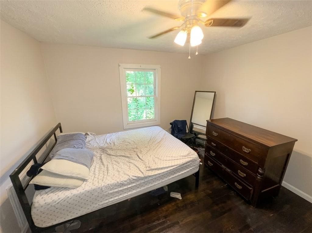 3 bedroom, 2 bathroom, 1,148 sq ft single family residence for sale at 2133 Woodberry Avenue, East Point, GA 30344 — photo 8